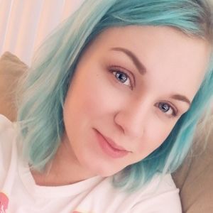 Meet your Posher, Carissa